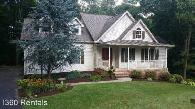 Main picture of 85 Tyler Dr