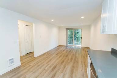 Main picture of 5212 California Ave SW