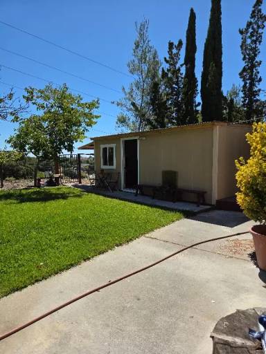 Main picture of 145 Turnberry Way