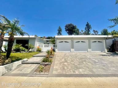 Main picture of 29672 Ana Maria Ln