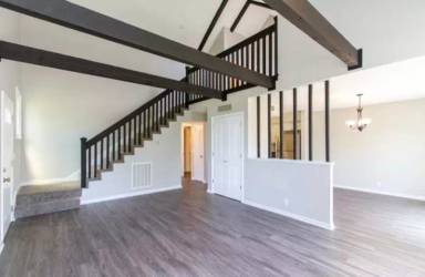 Main picture of 1203 Clubhouse Ln