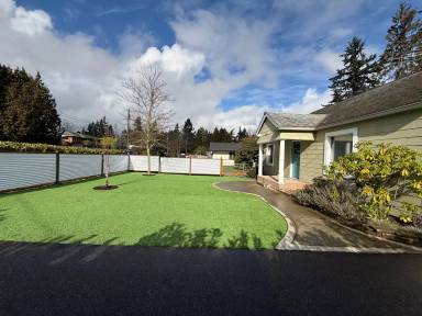 Main picture of 6023 Dexter Ave