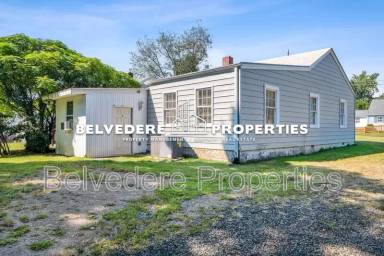 Main picture of 1208 Valley View St