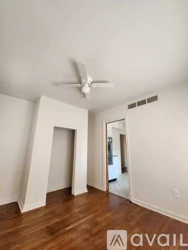 Main picture of 2701 Madison St