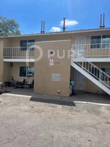 Main picture of 415 Dorado Ct SE