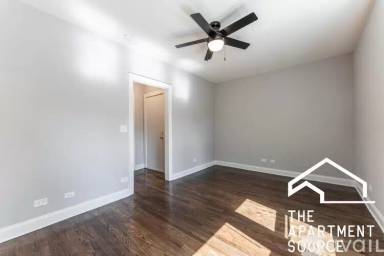 Main picture of 4712 N Racine Ave