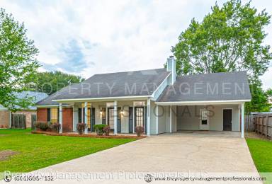 Main picture of 407 Riverbend Dr