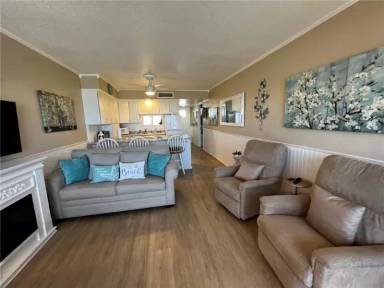 Main picture of 4000 Surfside Blvd
