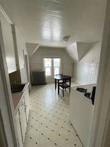 Main picture of 524 Gladstone St