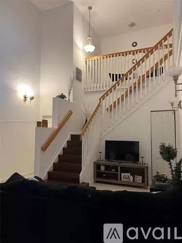 Main picture of 17415 NW 75th Pl