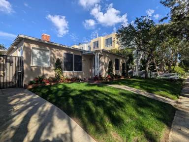 Main picture of 1007 Pacific St