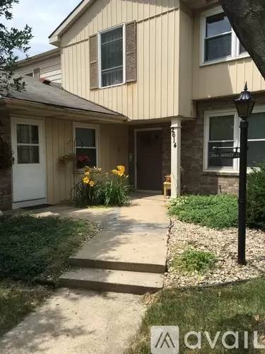 Main picture of 2614 Ardsley Cir