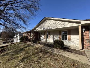 Main picture of 1572 Lexington Ave