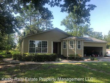 Main picture of 4911 NW Evangeline Trwy