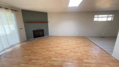 Main picture of 1433 Marcella St NE