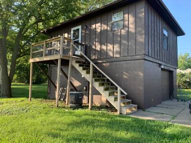 Main picture of 3300 Court St
