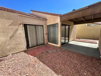 Main picture of 8232 Abercrombe Way