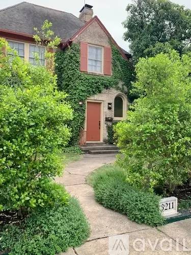 Main picture of 3211 Rosedale Ave