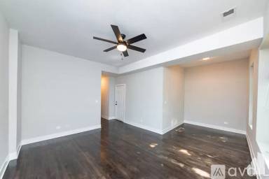 Main picture of 1035 N Washtenaw Ave