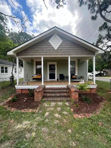Main picture of 317 Highland Ave