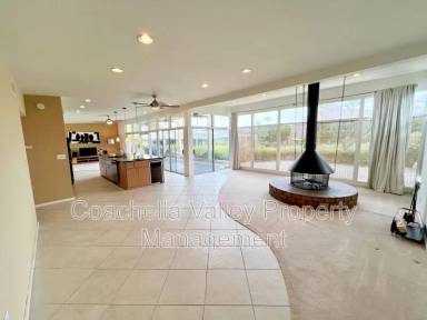 Main picture of 77495 Cheyenne Dr