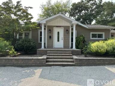 Main picture of 1409 Miller Dr