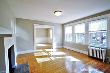 Main picture of 51 Leamington Rd