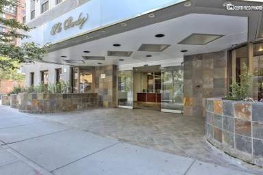 Main picture of Barclay Towers