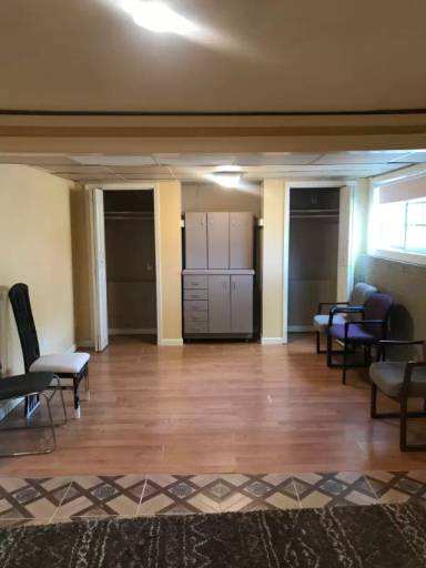 Main picture of 1041 Malibu Pl