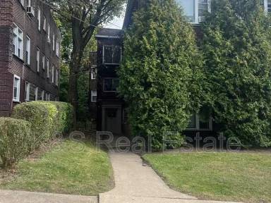 Main picture of 2031 Wendover St
