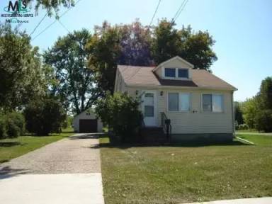 Main picture of 16382 Frazho Rd