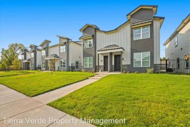 Main picture of 3209 Chenault St