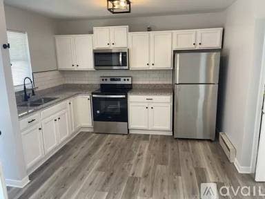 Main picture of 30 N Lincoln St