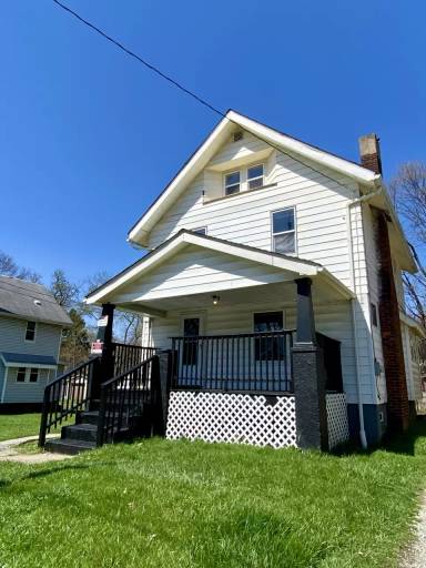 Main picture of 987 Whittier Ave