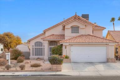 Main picture of 5913 Waveland Dr