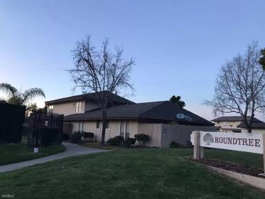 Main picture of 5595 Roundtree Ter