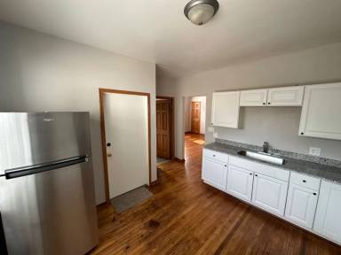 Main picture of 1522 W Grant St