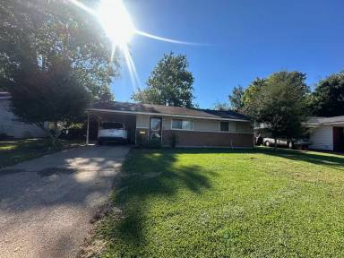 Main picture of 5305 Jonquil St