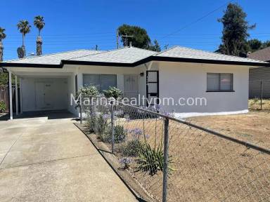 Main picture of 924 Palou St