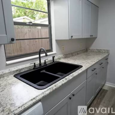 Main picture of 1331 E Fort King St