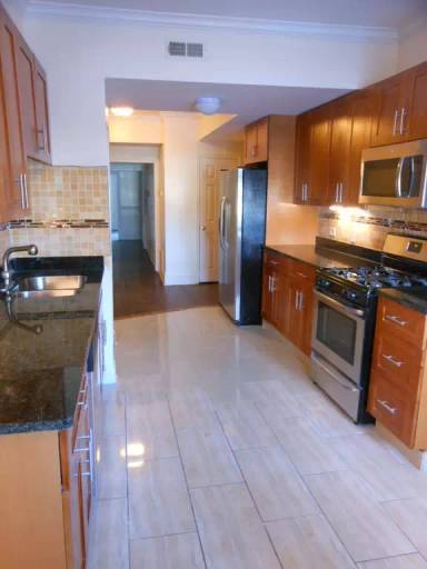 Main picture of 5038 N Kimball Ave