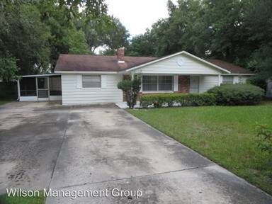 Main picture of 2400 Pleasant Dr