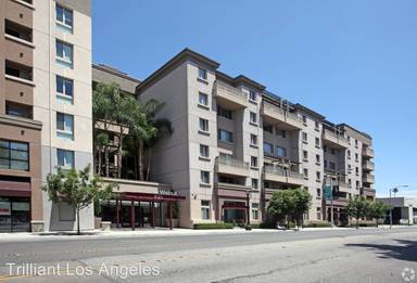 Main picture of Lake At Walnut