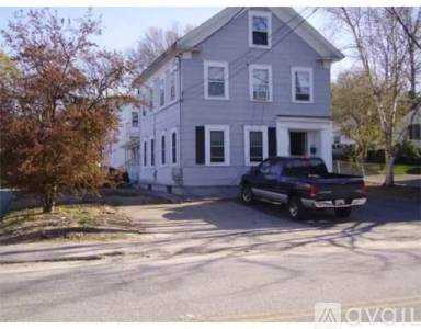 Main picture of 174 Main St