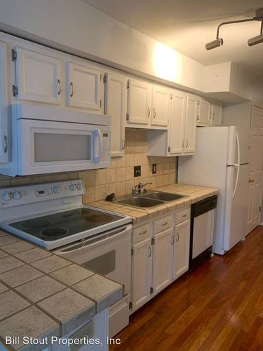 Main picture of 2730 Brownsboro Rd