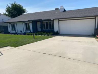 Main picture of 17715 Lakespring Ave