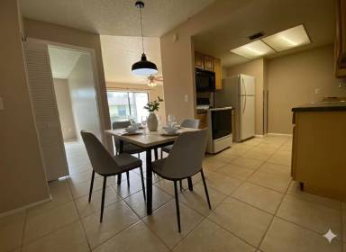 Main picture of 6010 Village Cir