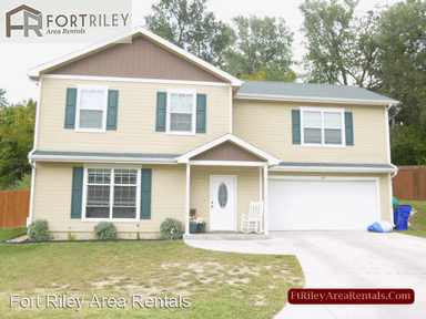Main picture of 831 S Clay St