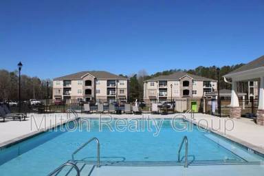 Main picture of 170 Grove Cir