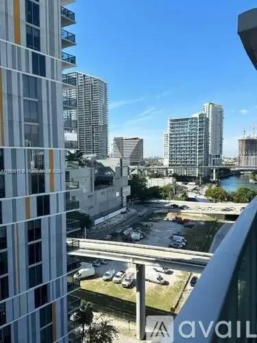 Main picture of Brickell on the River North